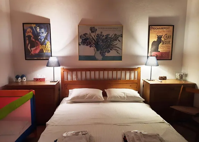 Sonia's House With Garden * غيراكيني