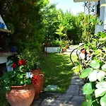 Sonia's House With Garden * ゲラキニ