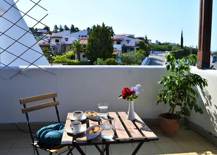 Sonia's House With Garden בית נופש *